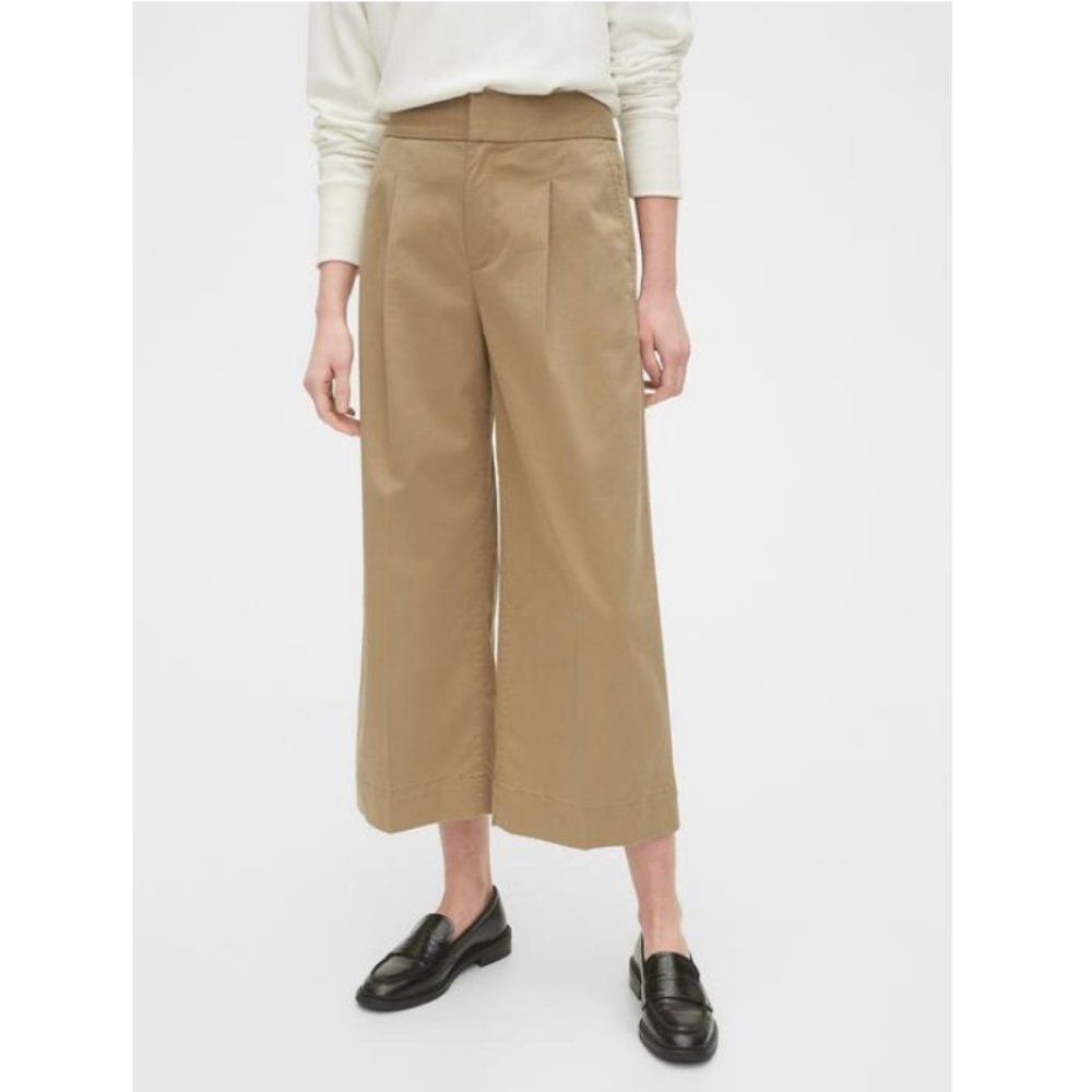 GAP Sz. 6 NWT High Rise Wide-Leg Khakis with Washwell                        276